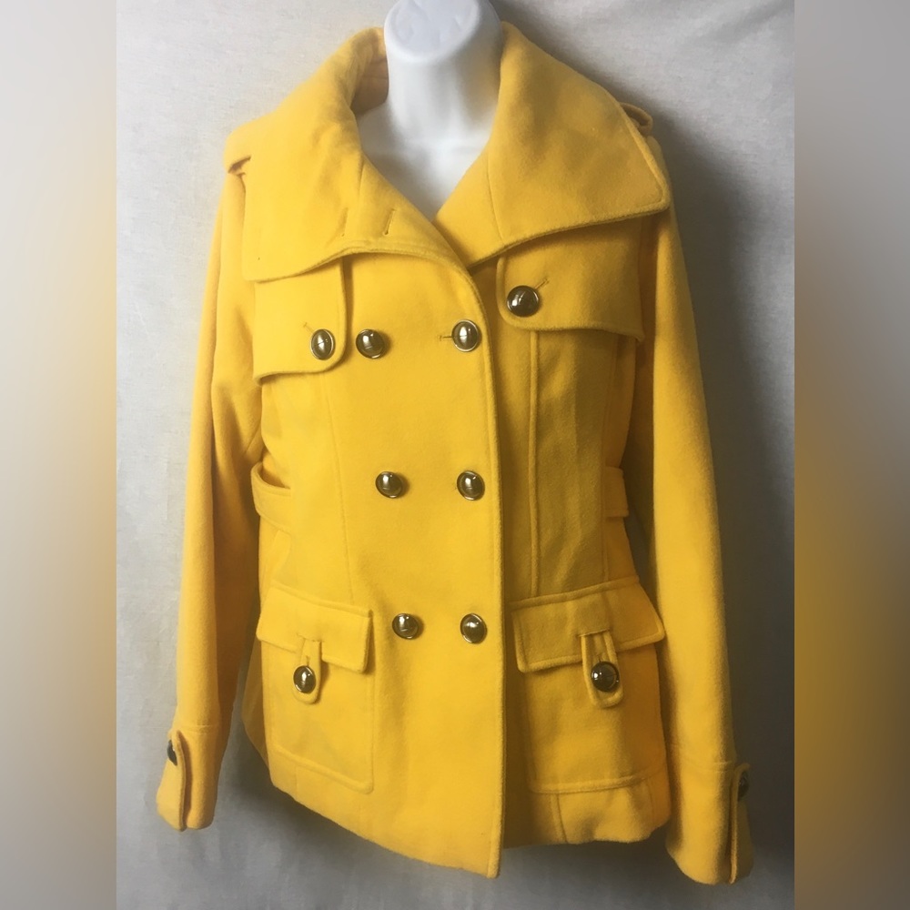 Apt 9 coat
